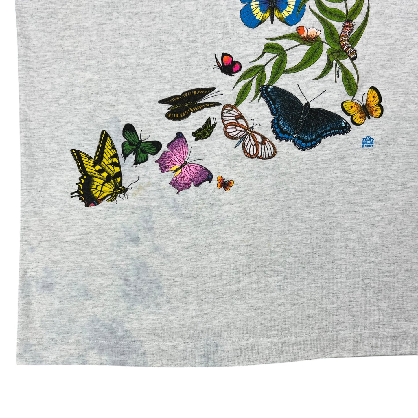 Vintage 1991 Butterfly’s nature print tee (M)