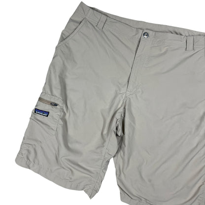 2011 Patagonia cargo guide shorts (36)