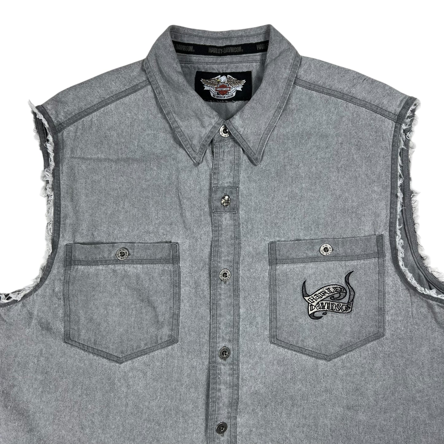 Vintage Y2K Harley Davidson Mogtorcycles skull cut off denim jacket vest (M/L)