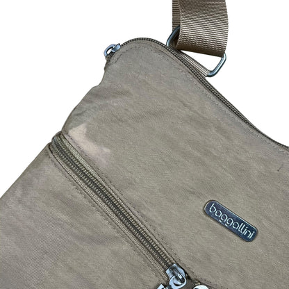 Vintage Y2K baggallini multi pocket cross shoulder beige bag