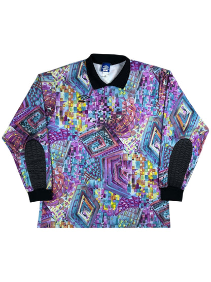 Vintage 90s Umbro all over print goalie soccer jersey (XL)