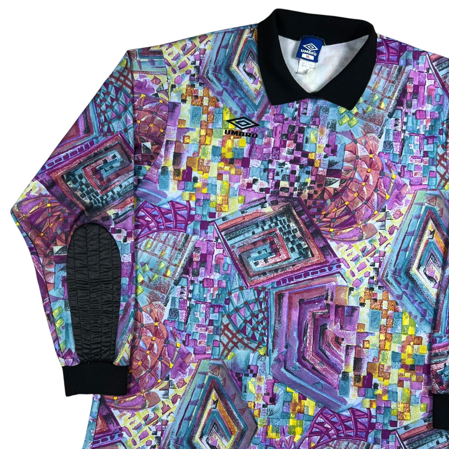 Vintage 90s Umbro all over print goalie soccer jersey (XL)