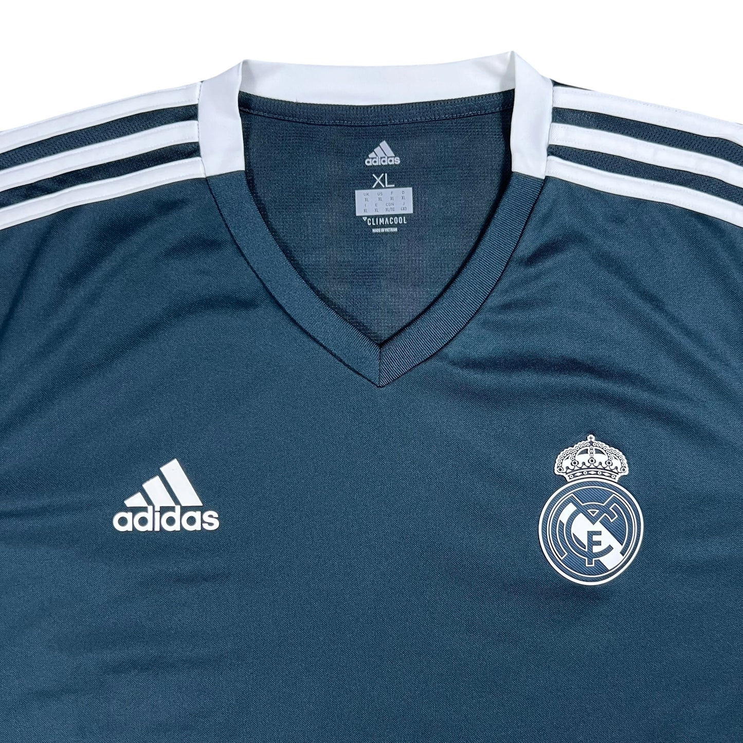 2018 Adidas Real Madrid training soccer jersey (XL)