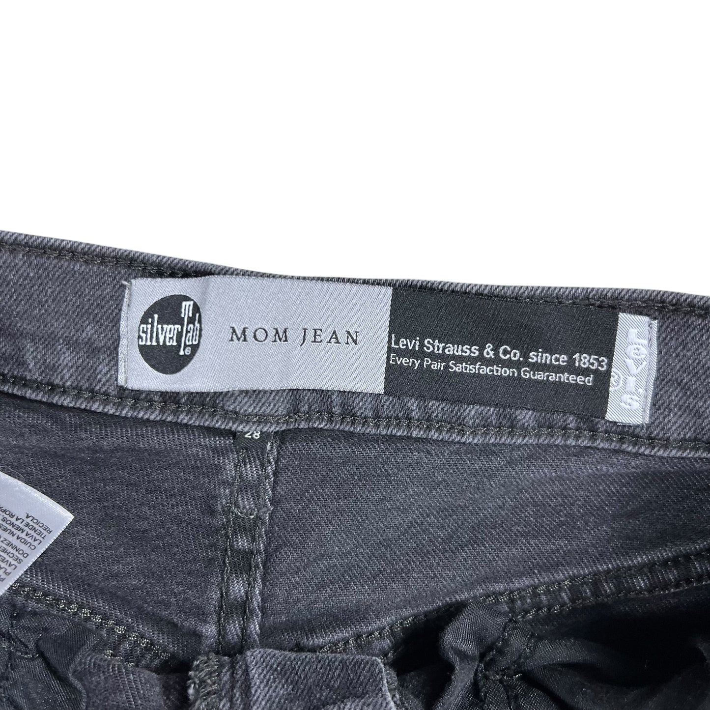 Y2K Levi’s Silver Tab “MOM JEAN” black women’s denim jeans (28x25)