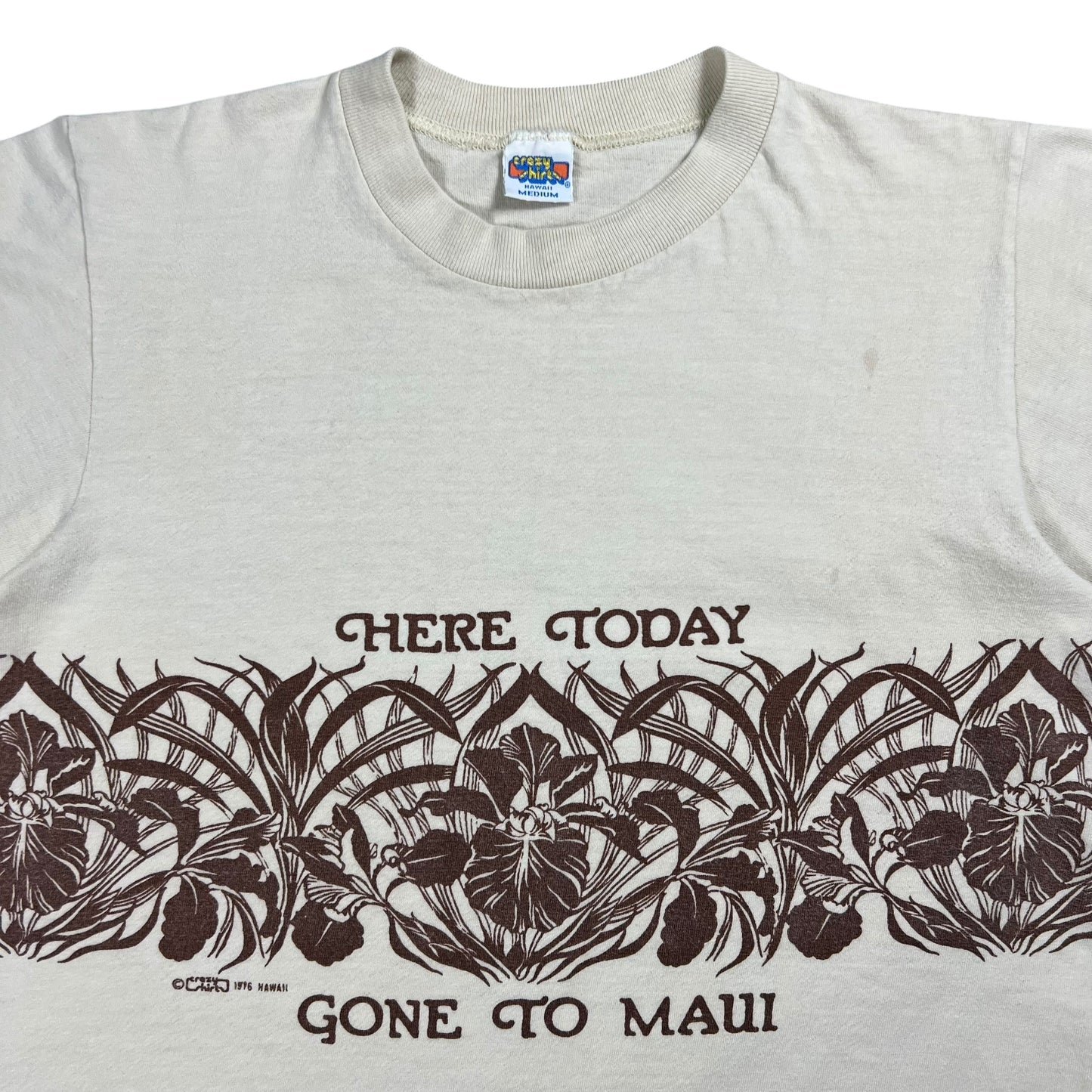 Vintage 1976 Crazy Shirts Here Today Gone To Maui wrap around tee (M)