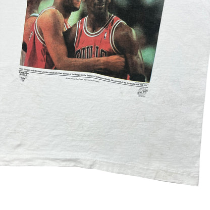 Vintage 1990 Chicago Bulls Michael Jordan newspaper cut off tank tee (M)