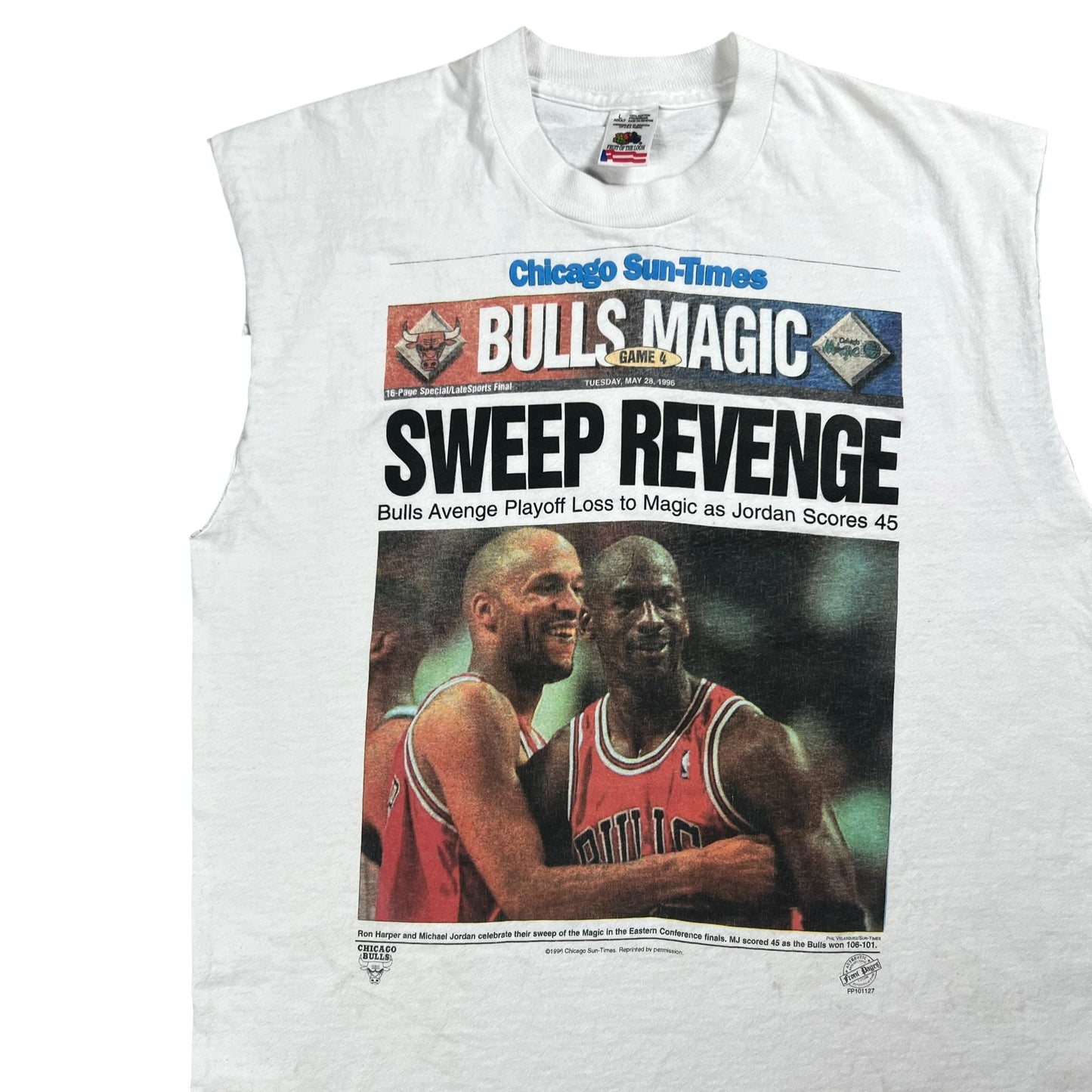 Vintage 1990 Chicago Bulls Michael Jordan newspaper cut off tank tee (M)