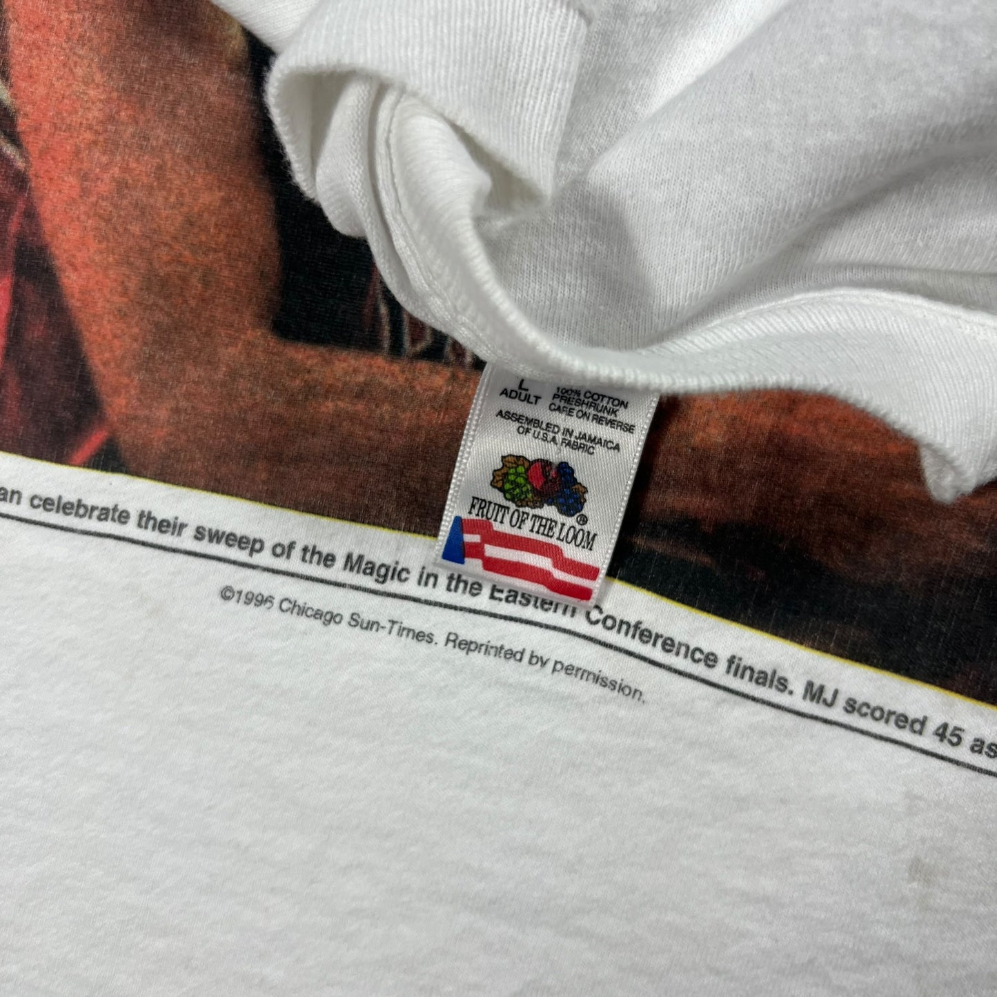 Vintage 1990 Chicago Bulls Michael Jordan newspaper cut off tank tee (M)