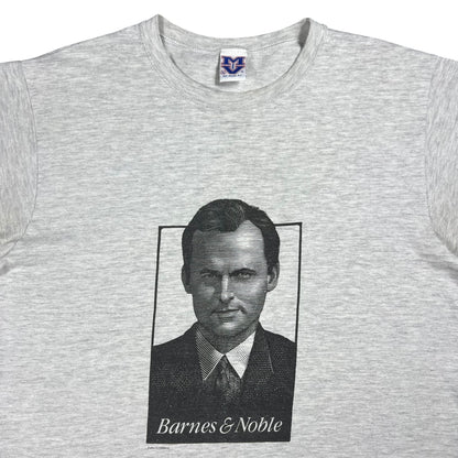 Vintage 90s Barnes & Noble John Grisham author books tee (XL)