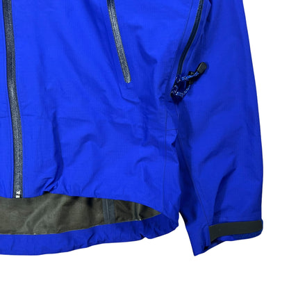 Vintage Y2K ARC’TERYX gore Tex too blue Beta jacket (M)