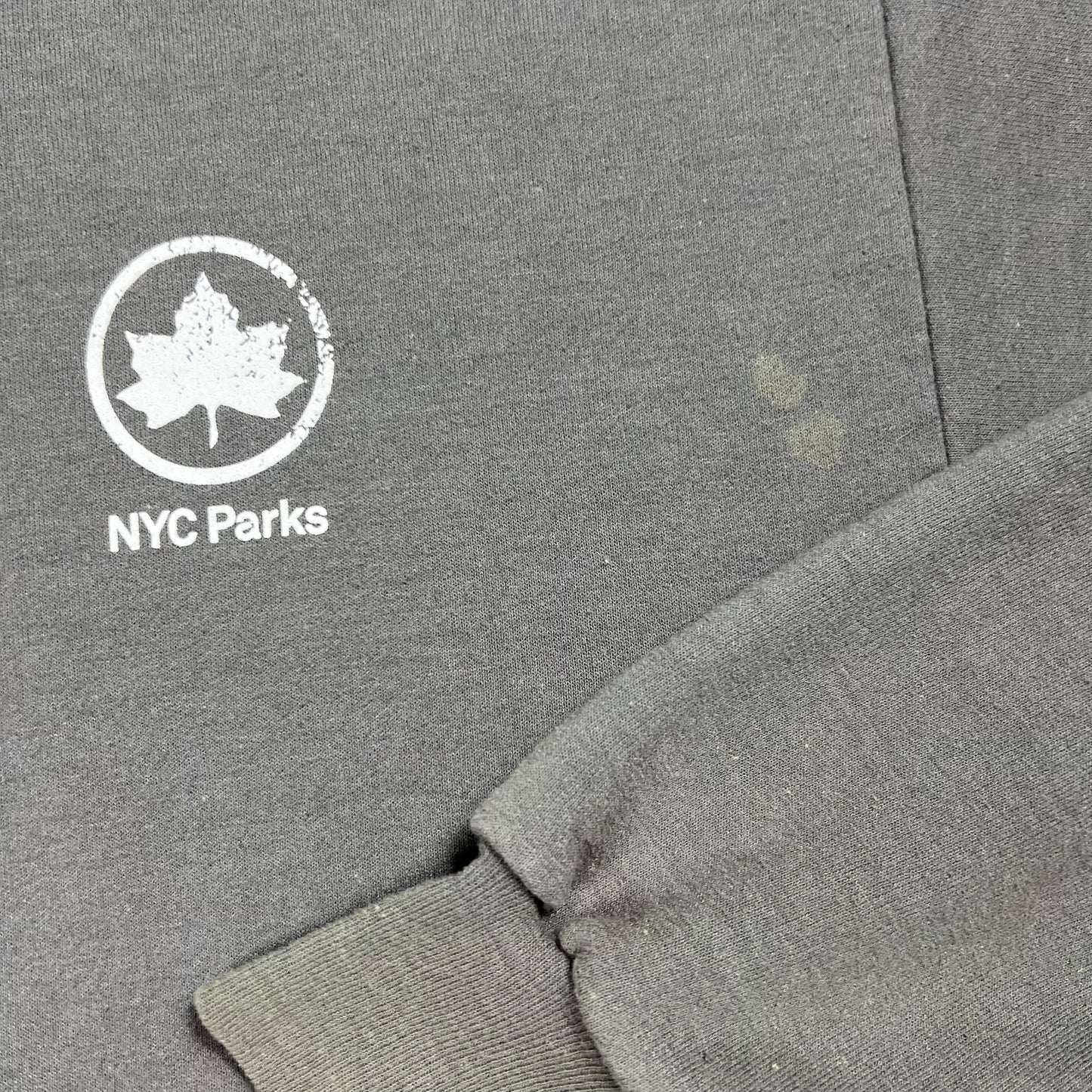 Vintage 90s New York City Parks & Recreation zip up hoodie (L)