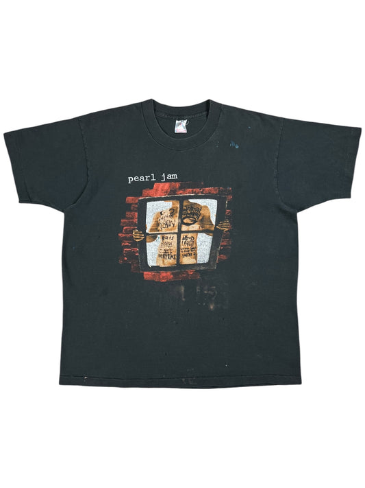 Vintage 90s Pearl Jam window pain VS. faded album band tee (L)