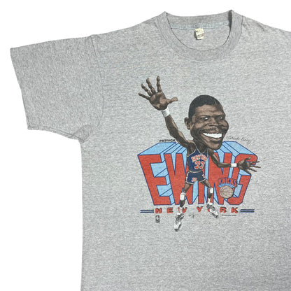 Vintage 90s Salem Sportswear New York Knicks Patrick Ewing caricature tee (L)