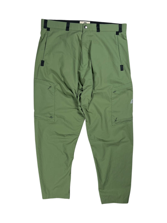 Y2K Albino & Preto Take Hands olive tech pants (36)