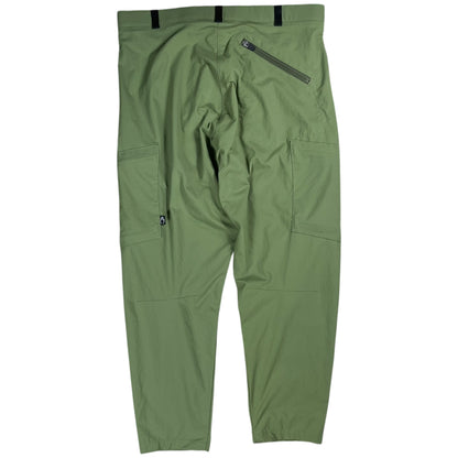 Y2K Albino & Preto Take Hands olive tech pants (36)
