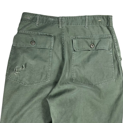 Vintage 1970s OG-107 military cotton sateen Vietnam era pants (32x31)