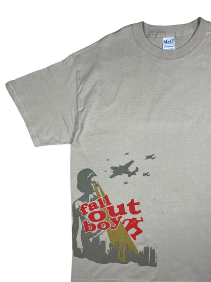 Vintage Y2K Fall Out Boy Beauty Queen pop punk band tee (L)