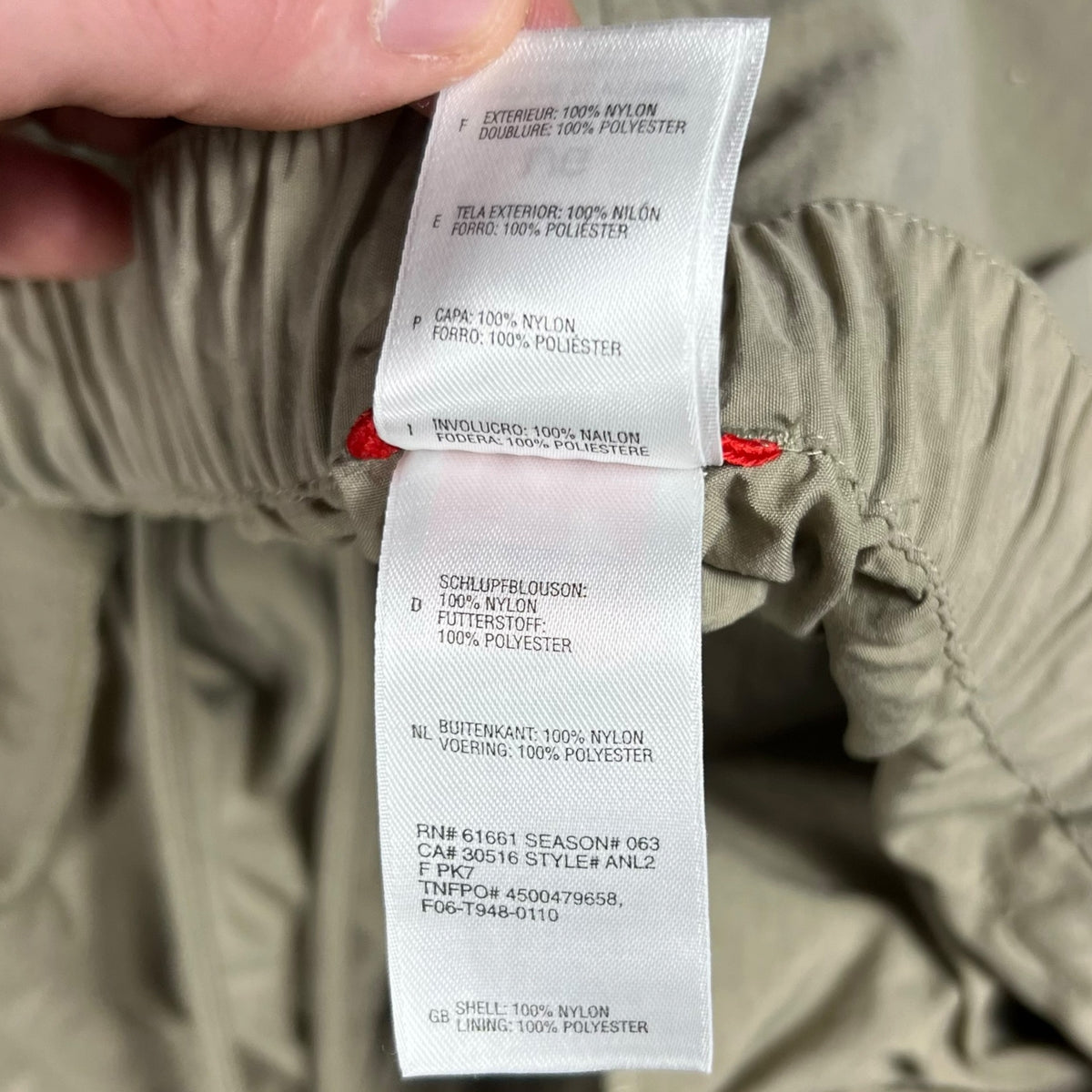 Vintage Y2K The North Face TNF convertible hiking pants (L)