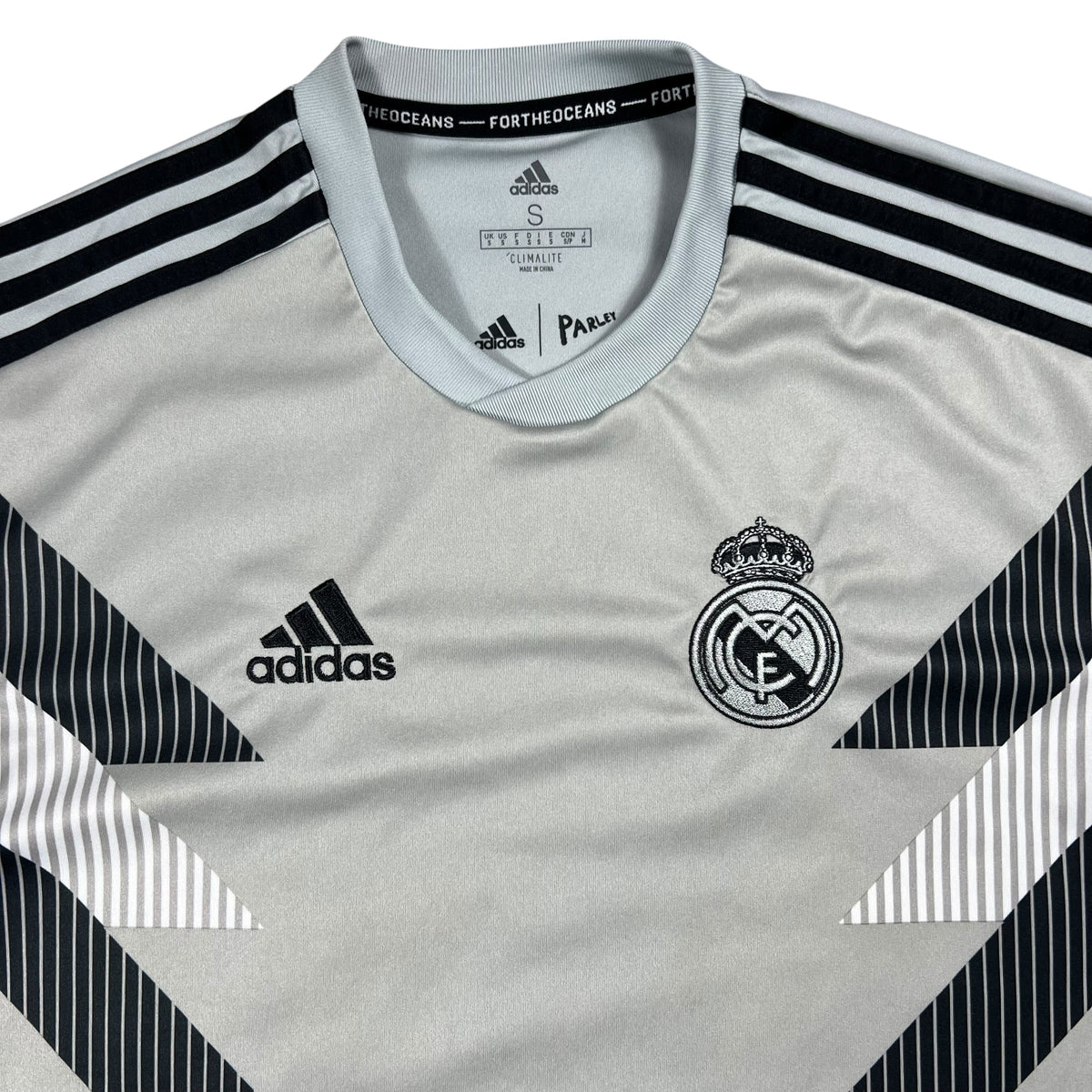 2018 Adidas x Parley Real Madrid Football Club pre match soccer jersey (S)