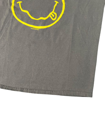 Vintage Y2K Nirvana Smiley Kurt Cobain band tee (M)