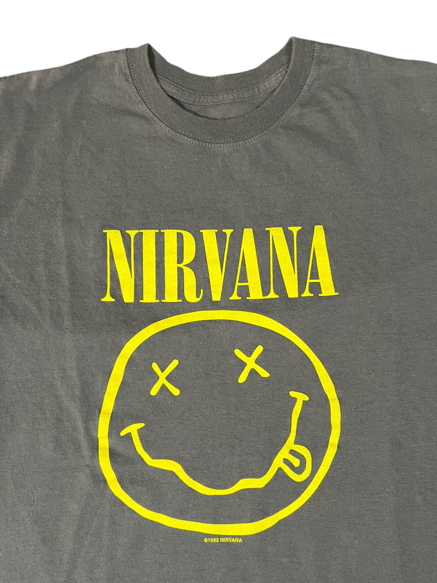 Vintage Y2K Nirvana Smiley Kurt Cobain band tee (M)