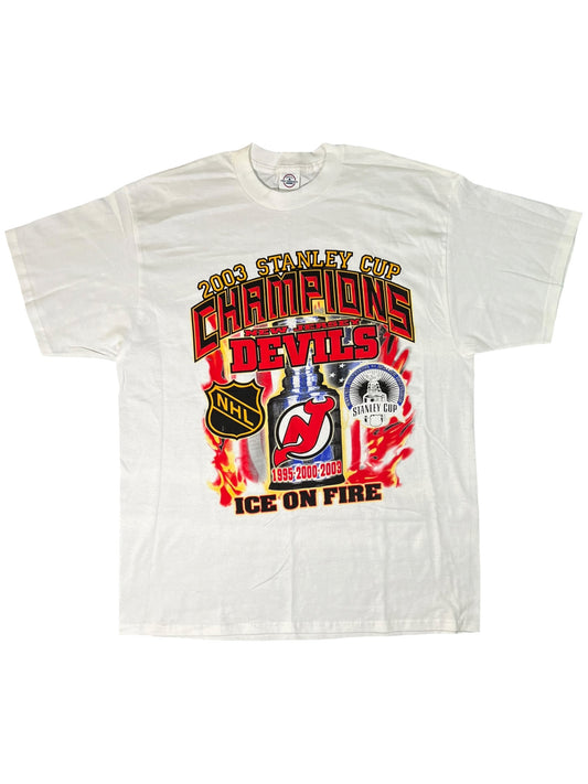 Vintage 2003 New Jersey Devils Stanley Cup Champs flames tee (XL)