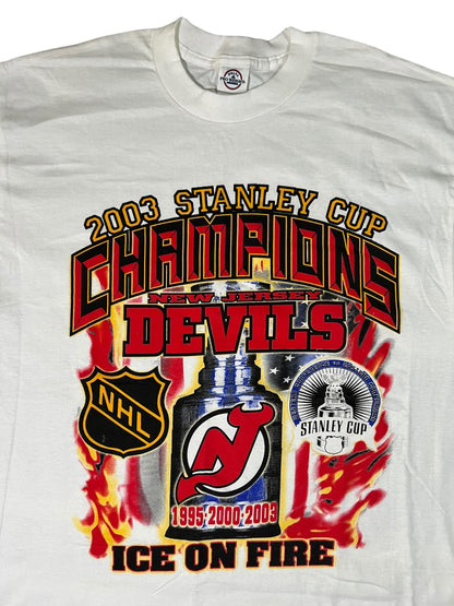 Vintage 2003 New Jersey Devils Stanley Cup Champs flames tee (XL)
