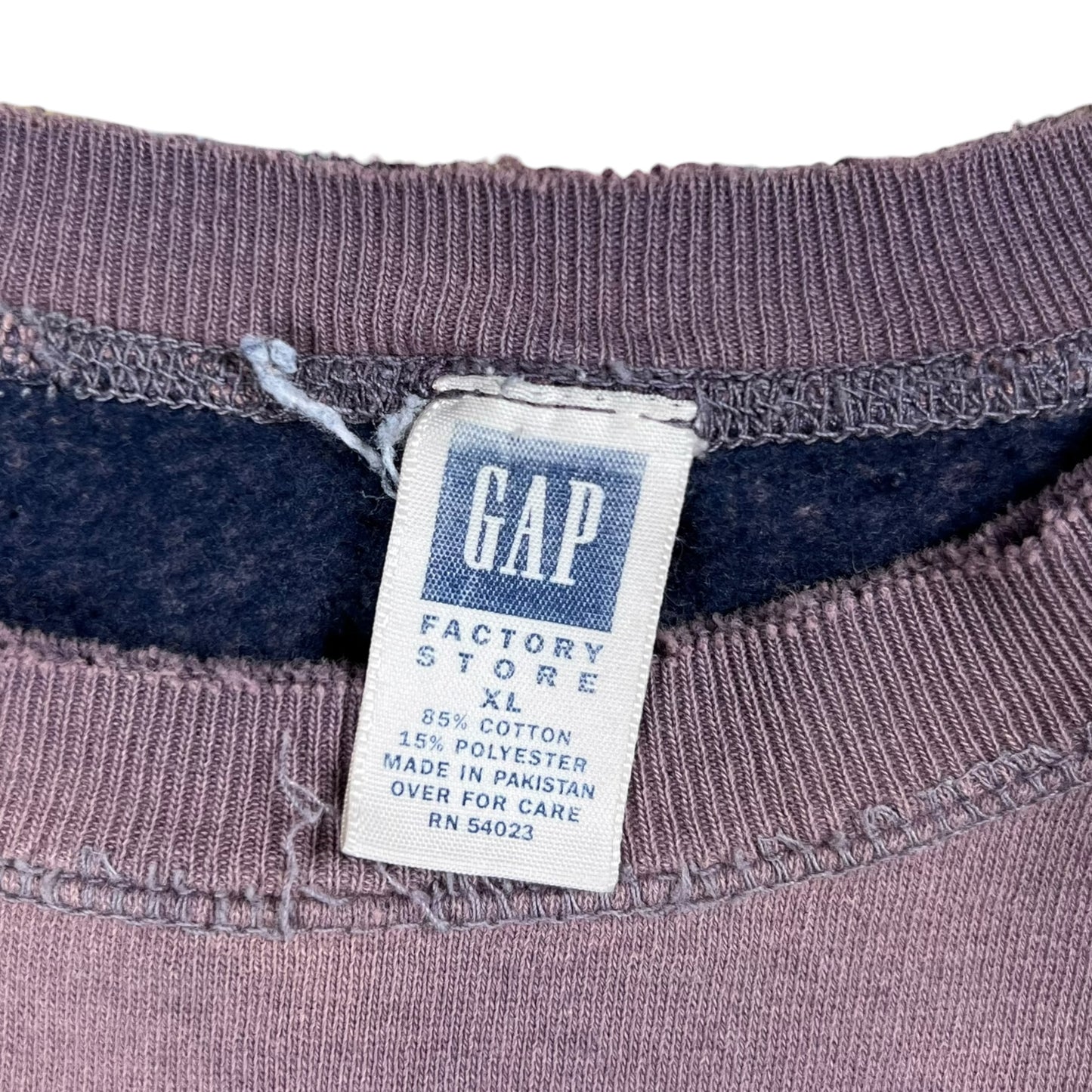 Vintage 90s Gap acid wash faded blank crewneck (XL)