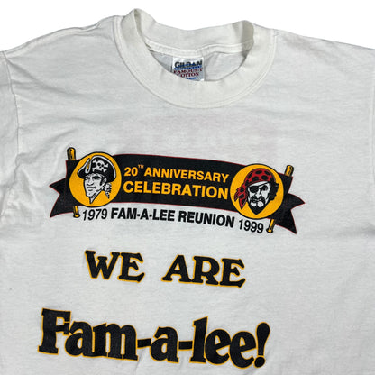 Vintage 1999 Pittsburgh Pirates We Are Fam-A-Lee tee (M)