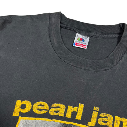 Vintage 90s Pearl Jam Choices Lollapalooza faded band tee (L)