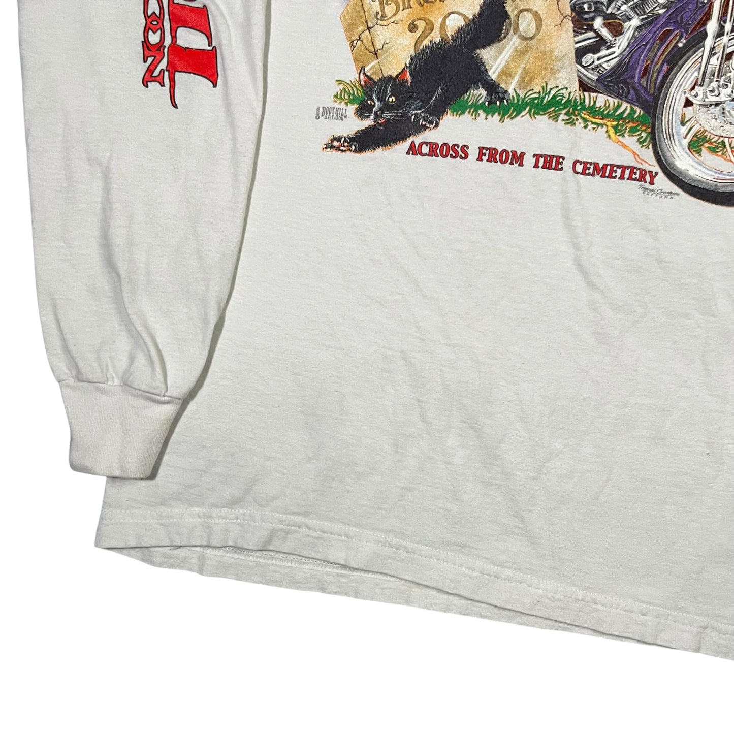 Vintage 2000 Boot Hill Saloon Biketoberfest long sleeve print shirt (XL)