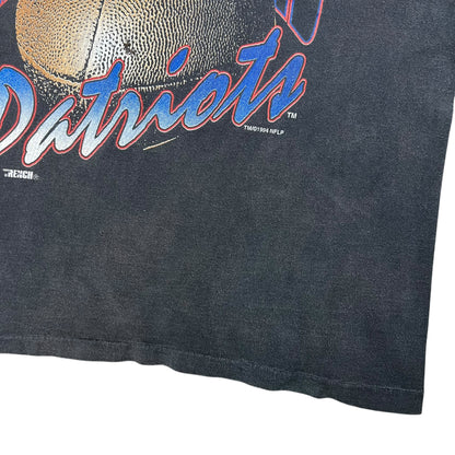 Vintage 1994 New England Patriots faded football NFL tee (XL)