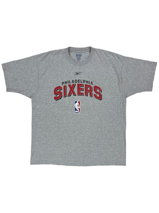 Vintage Y2K Philadelphia 76ers Sixers NBA tee (XL)