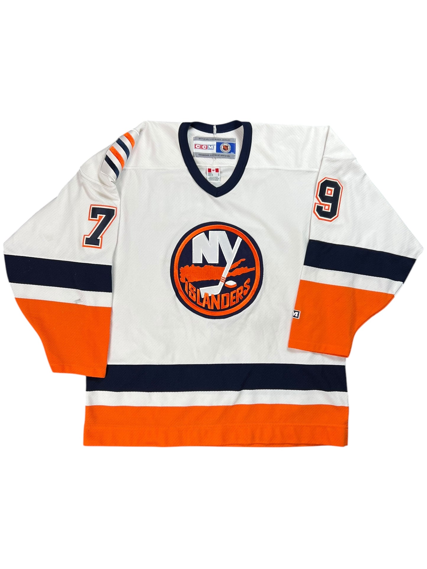 Vintage Y2K CCM New York Islanders Alexei Yashin NHL jersey (L)