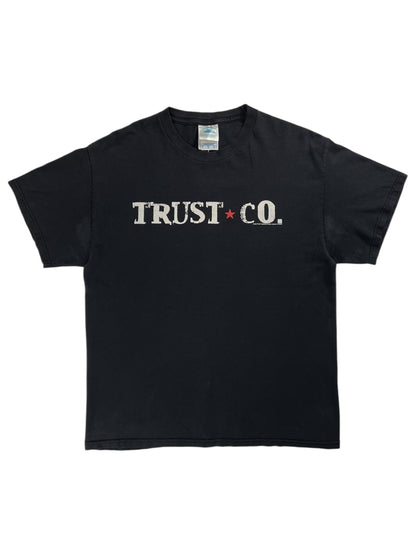 Vintage 2002 GIANT Trust Company band tee (L)