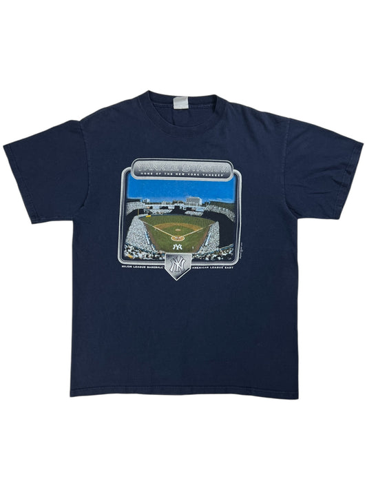 Vintage 2002 New York Yankees Stadium tee (L)