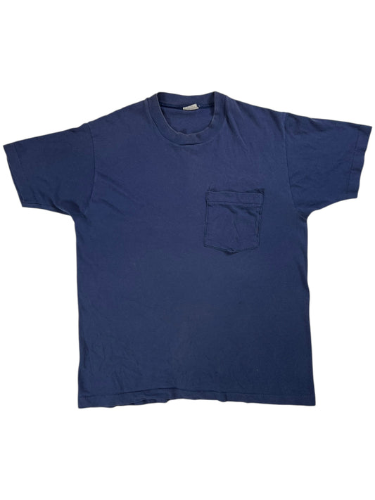 Vintage 80s Fruit of the loom navy blue worn pocket tee (M)