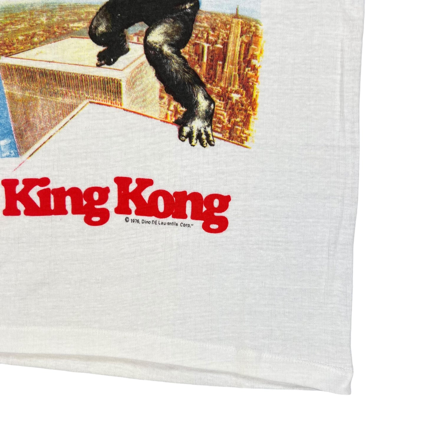 Vintage 1976 King Kong movie promo tee (M)