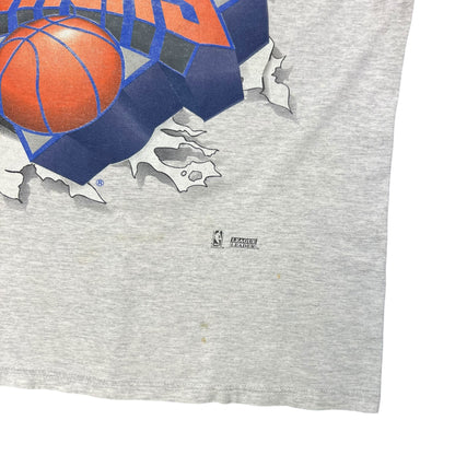 Vintage 90s New York Knicks break through NBA tee (L)