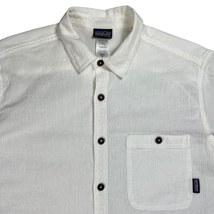2009 Patagonia organic cotton white button up shirt (M)