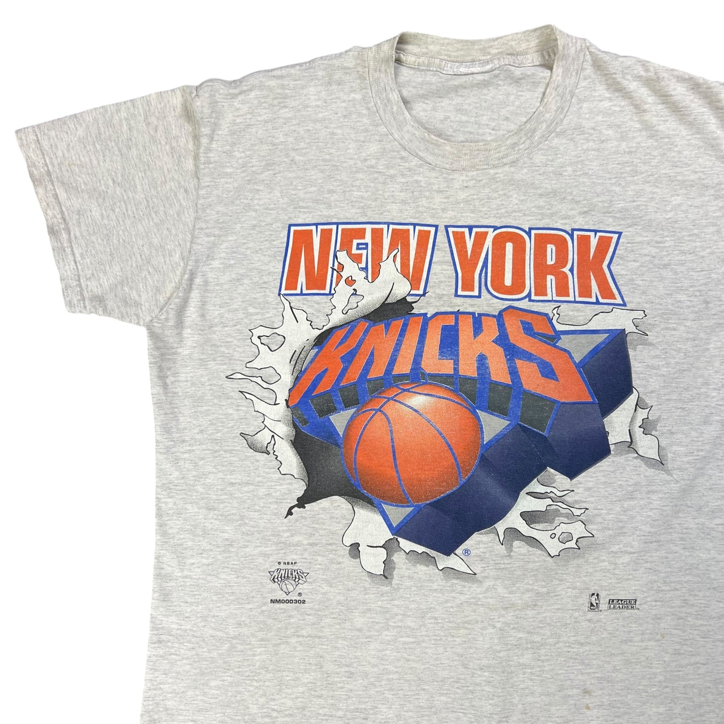 Vintage 90s New York Knicks break through NBA tee (L)