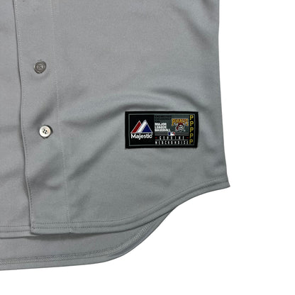 Vintage Y2K Majestic Pittsburgh Pirates grey MLB jersey (M)