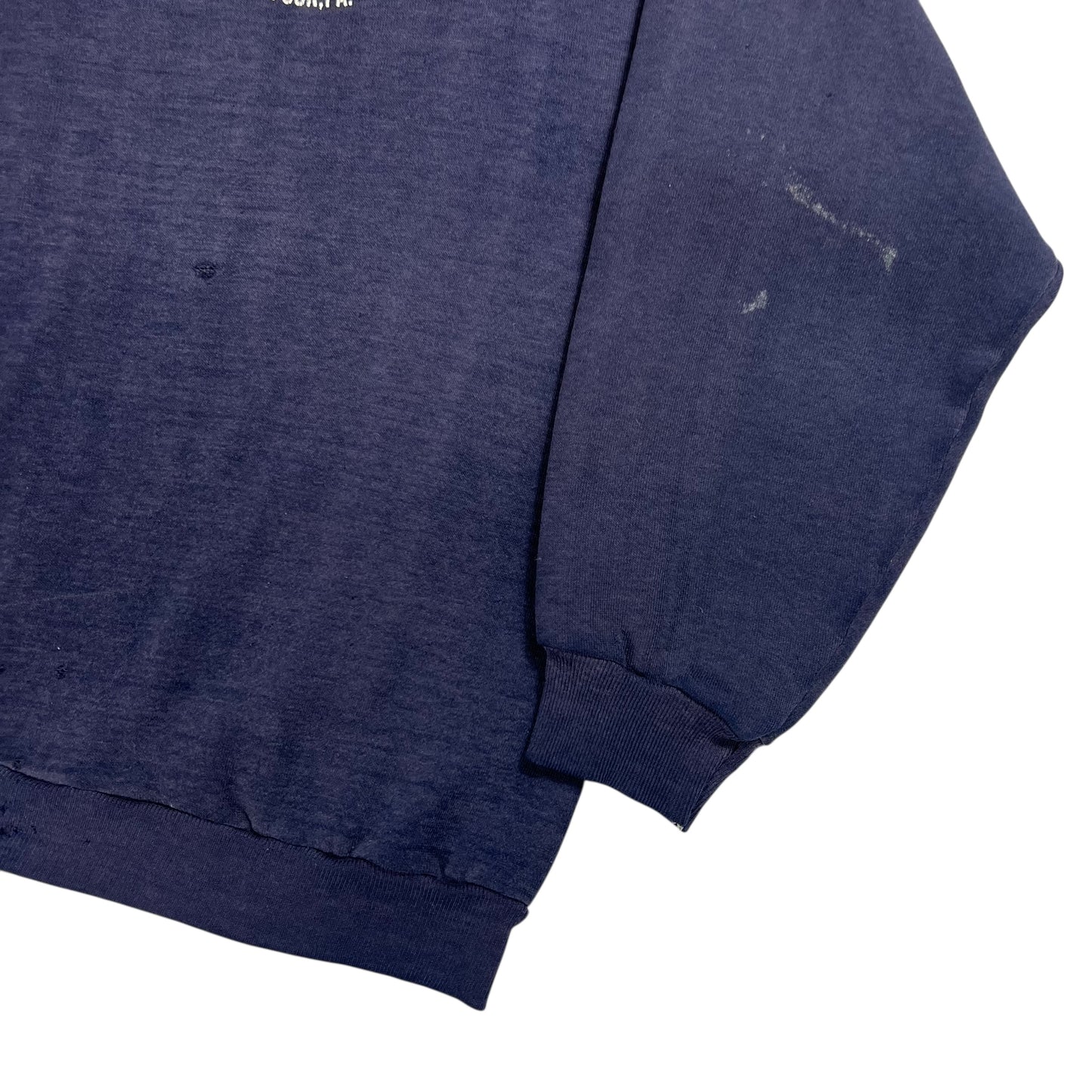 Vintage 1970s Russell Athletic Pfizer faded & distressed navy crewneck (M)