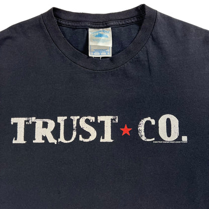 Vintage 2002 GIANT Trust Company band tee (L)