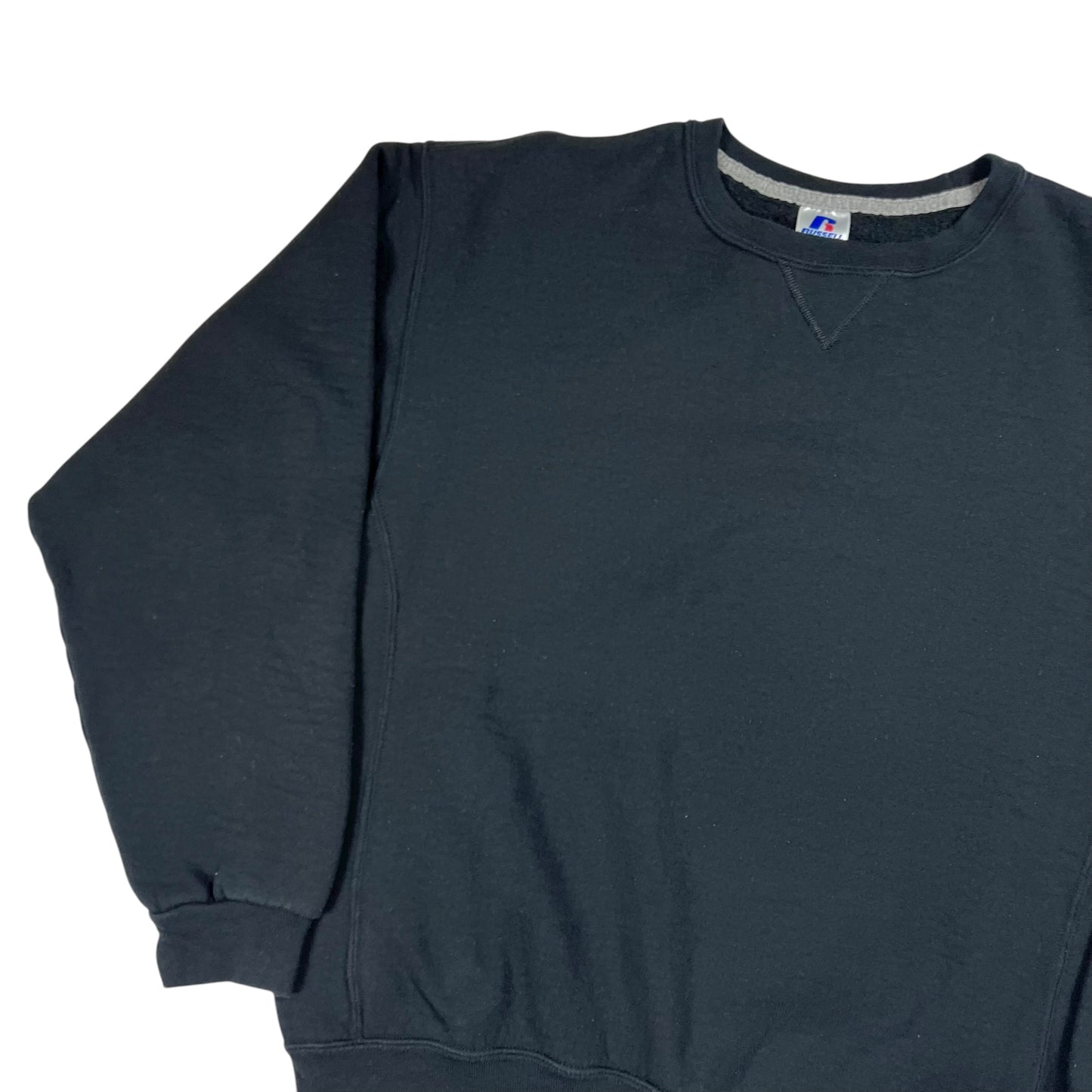Vintage Y2K Russell Athletic black blank crewneck (L)