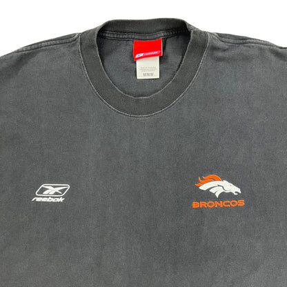 Vintage Y2K Reebok Denver Broncos helmet tee (L)