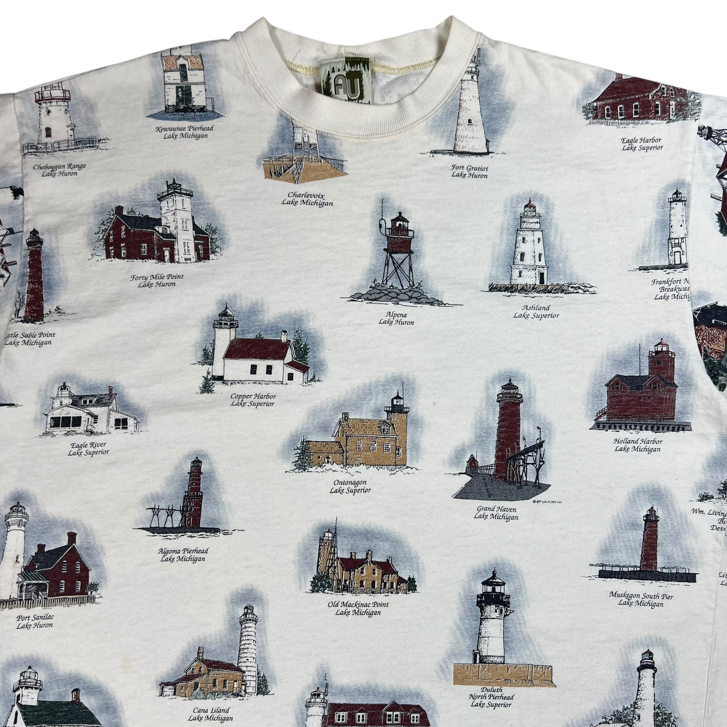Vintage 90s The Great Lakes Lighthouses all over print tee (XL)