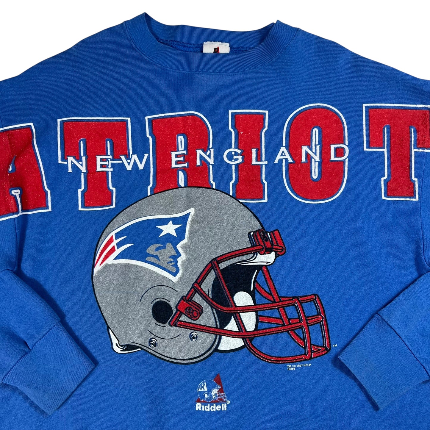 Vintage 1997 Riddell New England Patriots spell out crewneck (L)