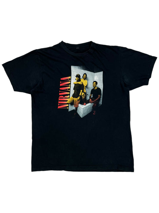 2008 Nirvana retro Kurt Cobain band tee (L)