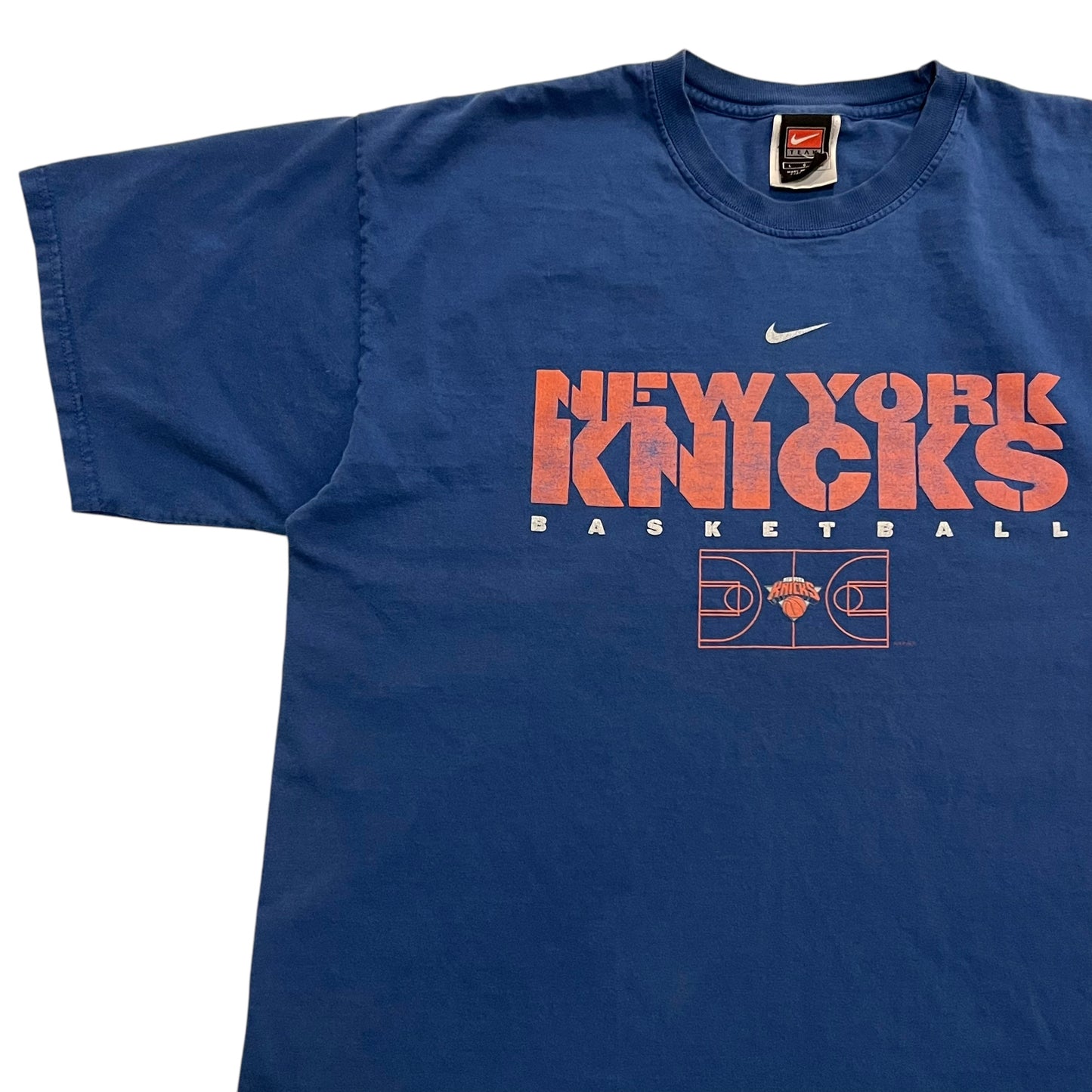 Vintage Y2K Nike New York Knicks center swoosh tee (L)